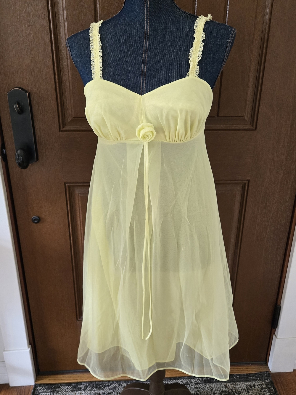 Vintage Pale Yellow Sheer Chiffon Babydoll Chemise